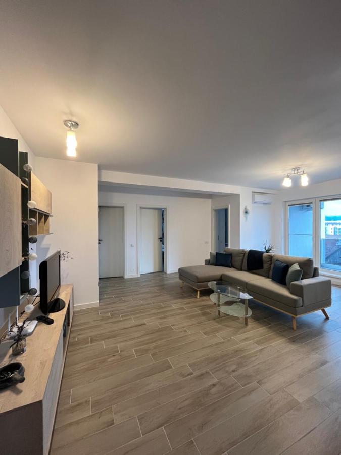 Azzurro Apartment Sibiu Luaran gambar