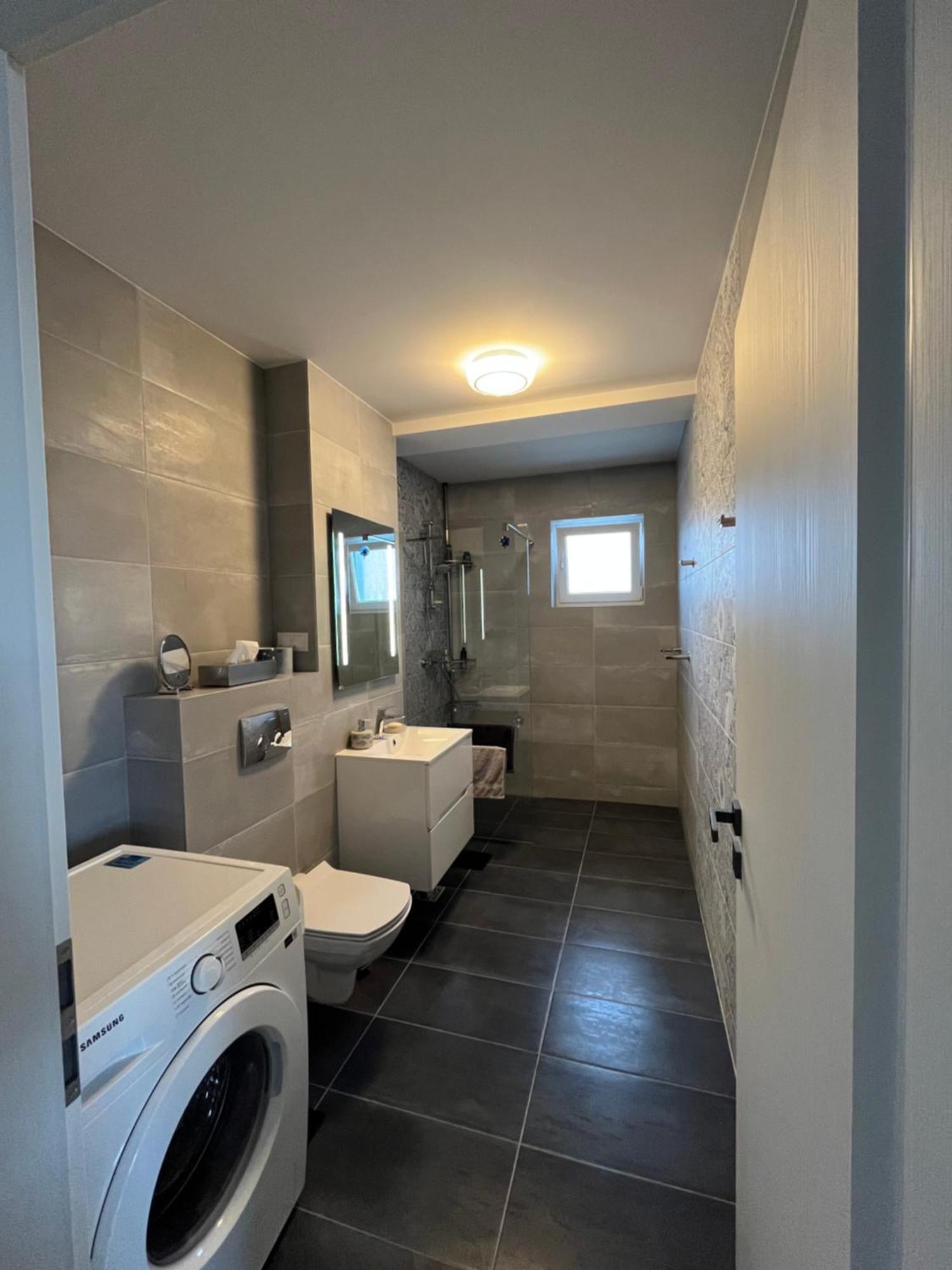 Azzurro Apartment Sibiu Luaran gambar